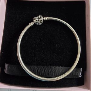 Elegant Celestial Heart Silver Pandora Bangle Bracelet 7.0
